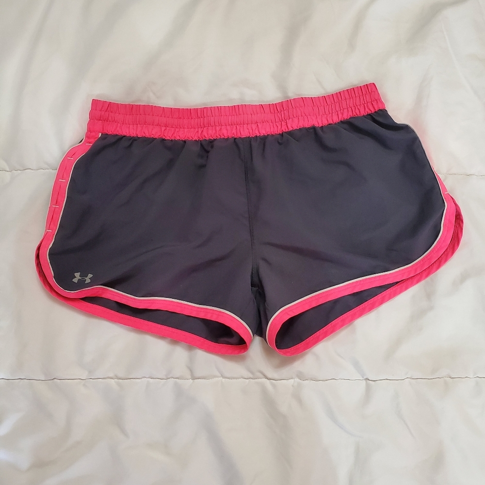 Under Armour Breast Cancer Ribbon Shorts Size M